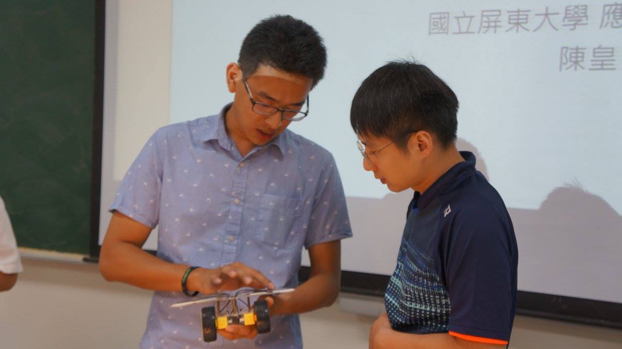 介紹替代能源-太陽能板做出